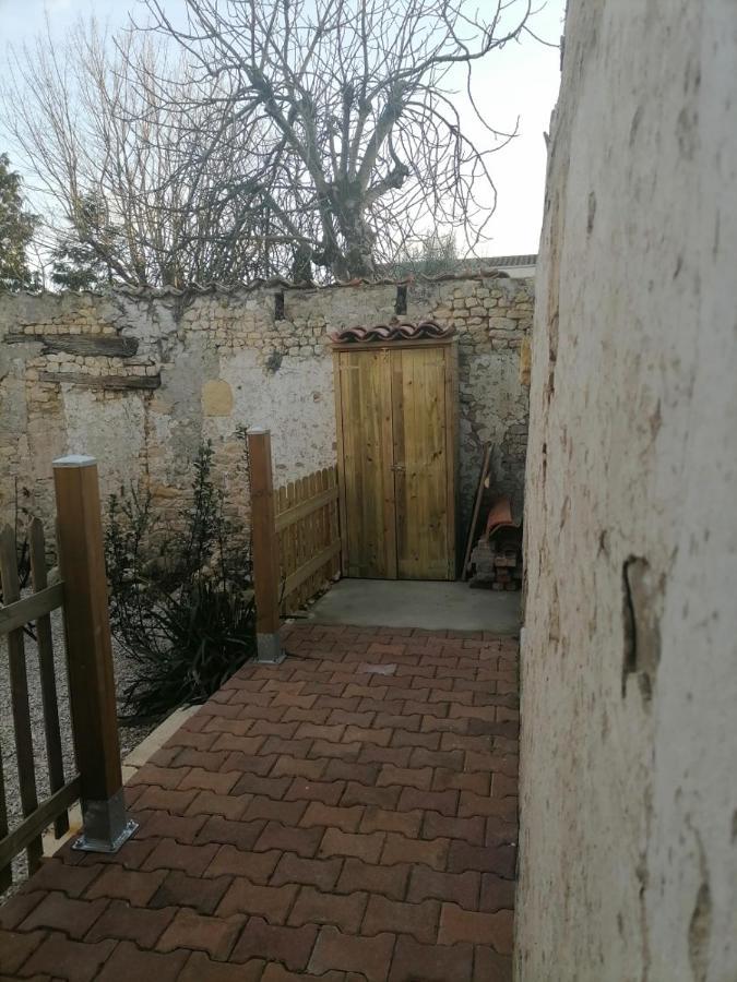 2 A 4 Personnes Apartment Dompierre-sur-Mer